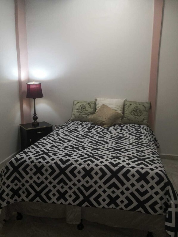 2 bedrooms, free WiFi, bed sheets