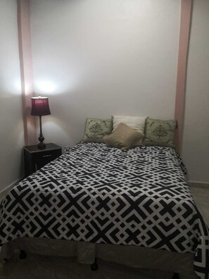 2 habitaciones, wifi gratis y ropa de cama