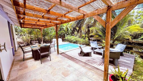 Villa Bwa Lélé, private swimming pool, between mountains and sea