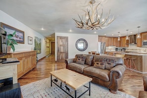 Apartment (2 Bedrooms) | Exterior - Tyra Summit B-2-C (Breckenridge)