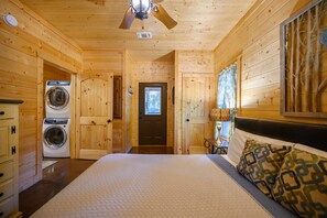 2 bedrooms, free WiFi, bed sheets, wheelchair access