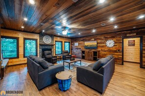 Fireplace, video games