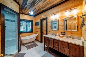 Hair dryer - A Beautiful View:  5 BR + Loft, 5.5 Bath, Sleeps 15 (Broken Bow)