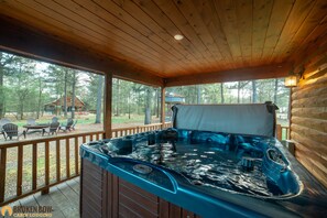 Baignoire à remous extérieure