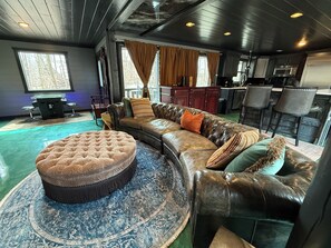 Fireplace, video games