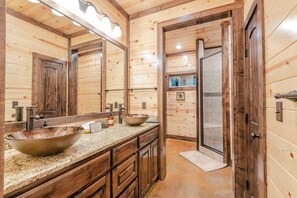 Hair dryer - Rustic Paradise:  3 BR + Loft Game Room, 2.5 Bath, Sleeps 8 (Broken Bow)