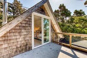 Terrace/patio - Dog-friendly house near the beach with ocean view and private gas grill (Florence)