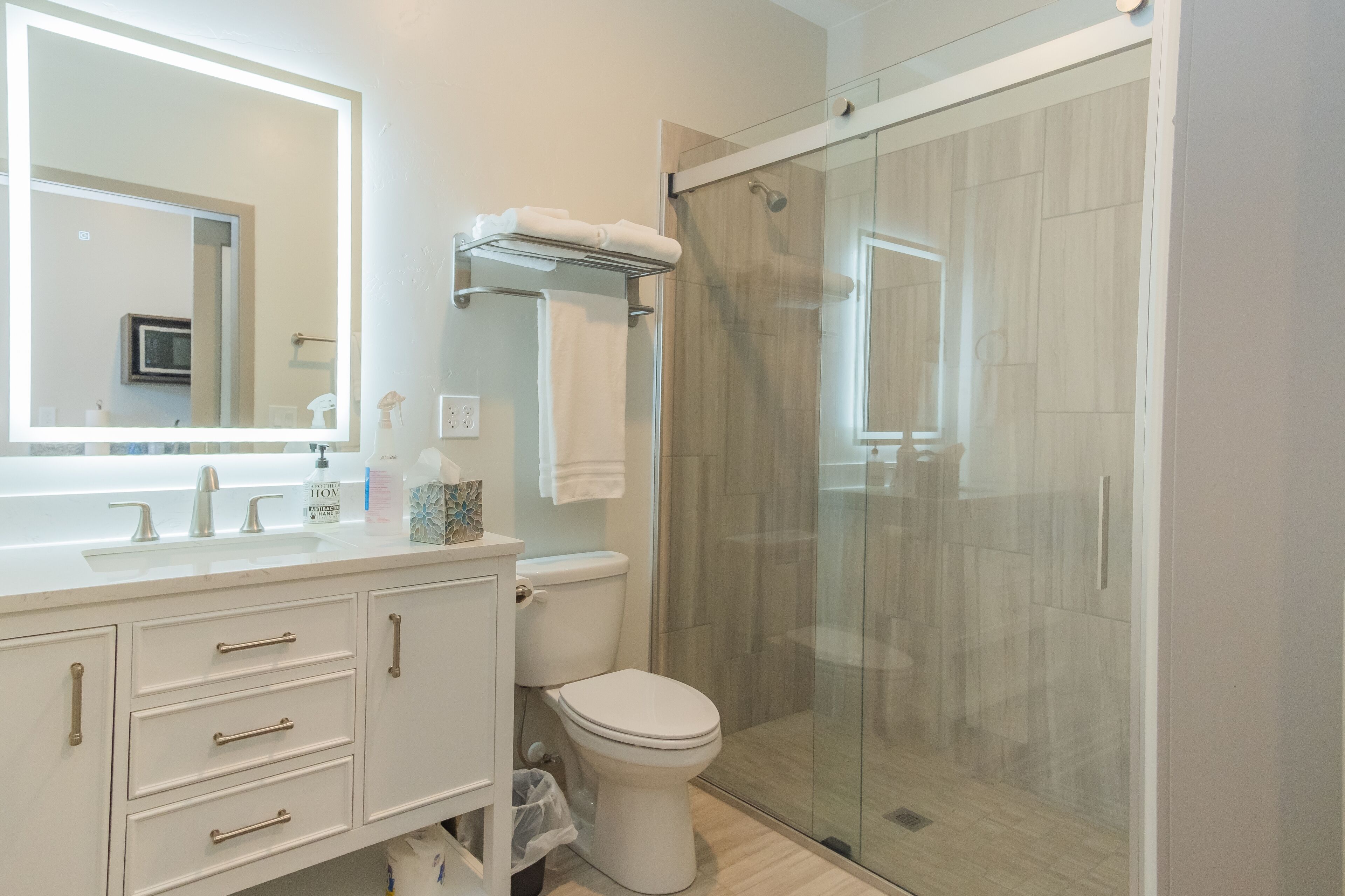 Suite junior | Baño | Secadora de cabello y toallas 