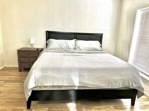 2 bedrooms, free WiFi, bed sheets