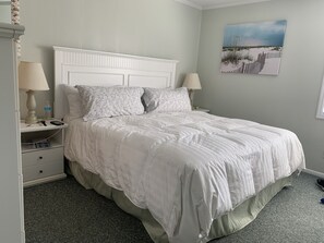 2 soverom, strykejern/-brett, wi-fi og sengetøy