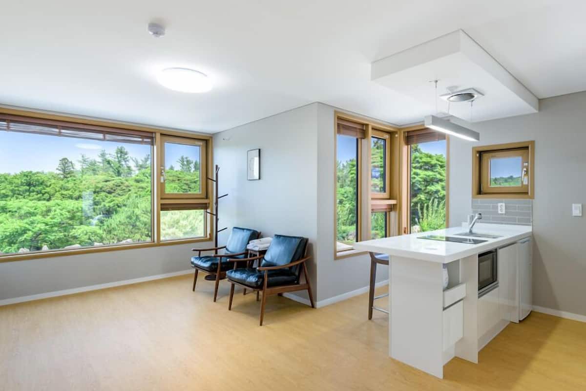Studio (17 PY) | 1 bedroom, free WiFi