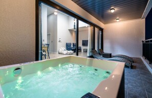 Quarto, banheira de hidromassagem (20 PY) | Banheira de hidromassagem