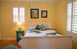 2 bedrooms, desk, iron/ironing board, travel cot