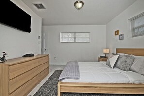 1 bedroom, iron/ironing board, free WiFi, bed sheets - ***Relax and Enjoy Fort Lauderdale Beach!! (Fort Lauderdale)