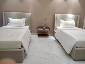 Deluxe Twin kamer, 1 slaapkamer | Een bureau