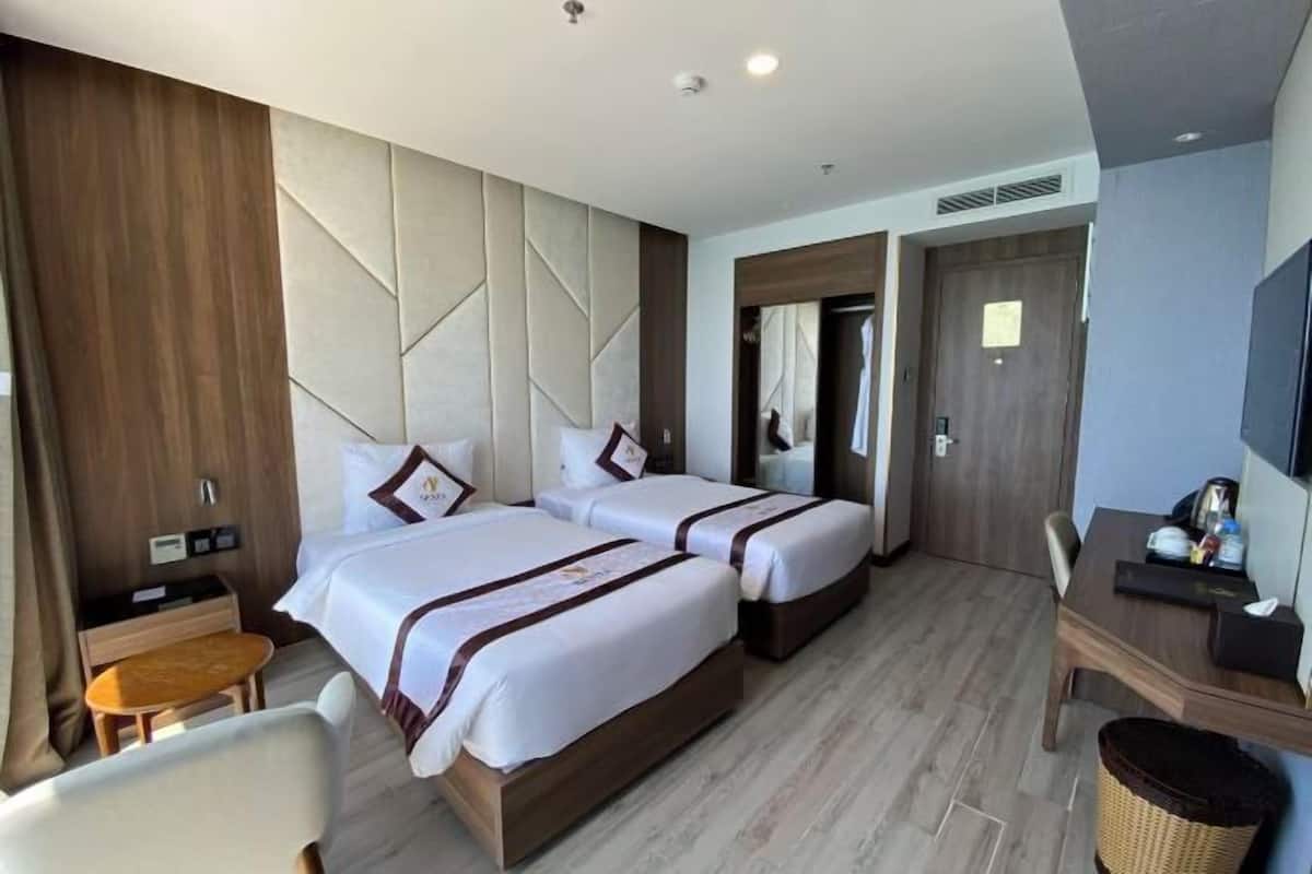 1 bedroom, minibar, in-room safe, desk