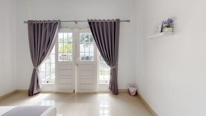 Vila (With Double Bed) | 1 quarto, cofres nos quartos, escrivaninha, Wi-Fi de cortesia