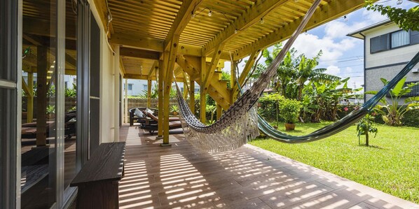 Private Vacation Home | Garden view