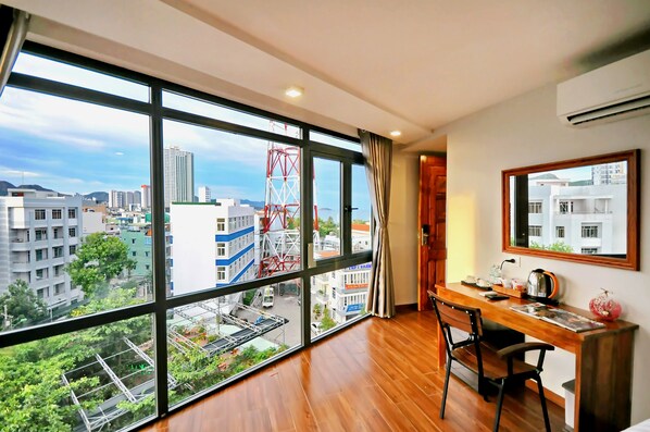Rose Double Room, Sea View | Interior entrance - CKD Hotel Nha Trang (Nha Trang)