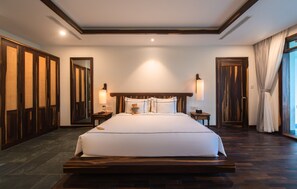 Semi Ocean View Premium King Bed | Minibar, in-room safe, desk, blackout drapes - Alibu Resort Nha Trang (Nha Trang)