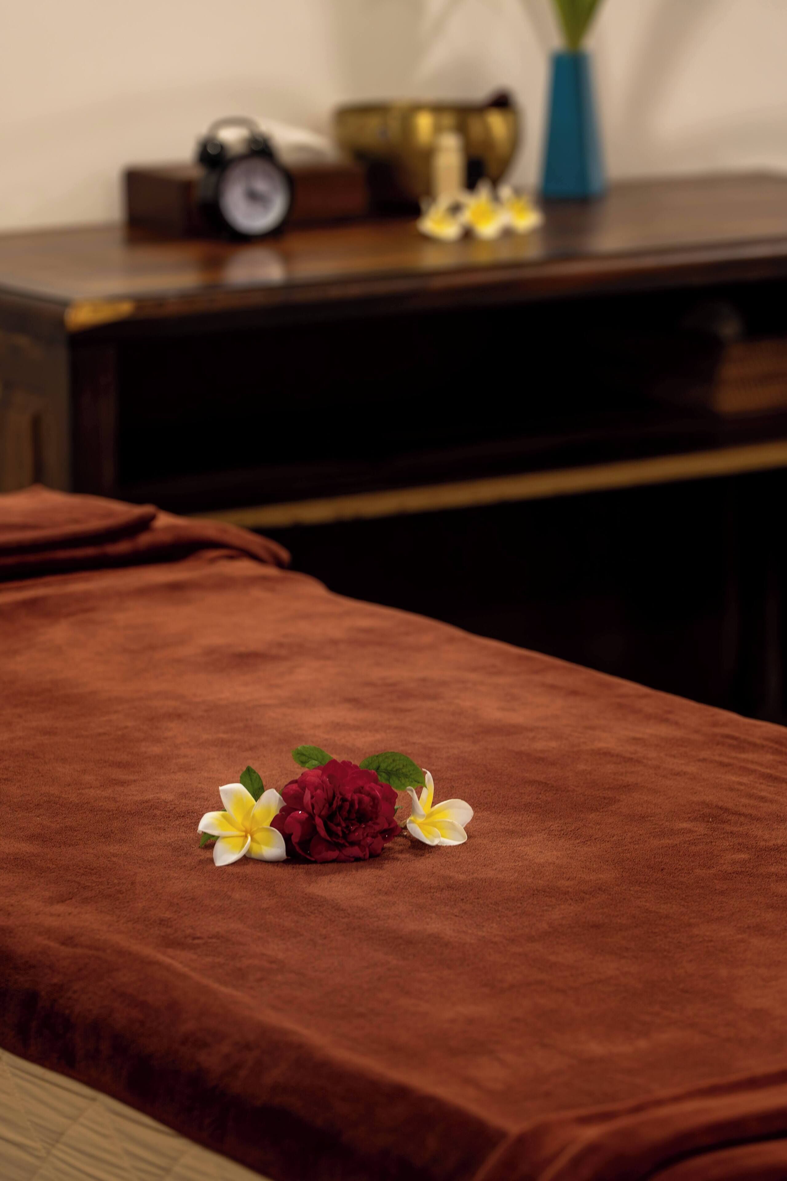 Minibar, in-room safe, desk, blackout curtains