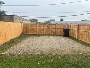 Property grounds - Luxury Home Away From Your Home (Chicago)