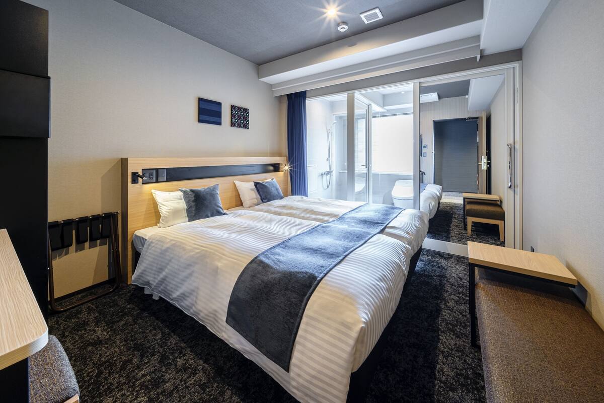 Kamar Twin, Bebas Asap Rokok (Shower) | Brankas, setrika/meja setrika, Wi-Fi gratis, dan seprai linen