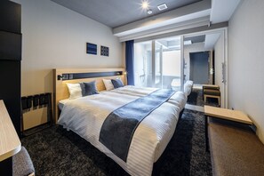 Habitación con 2 camas individuales, no fumadores (Shower) | Caja fuerte, tabla de planchar con plancha, wifi gratis y ropa de cama