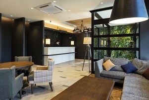 Televisión de pantalla plana