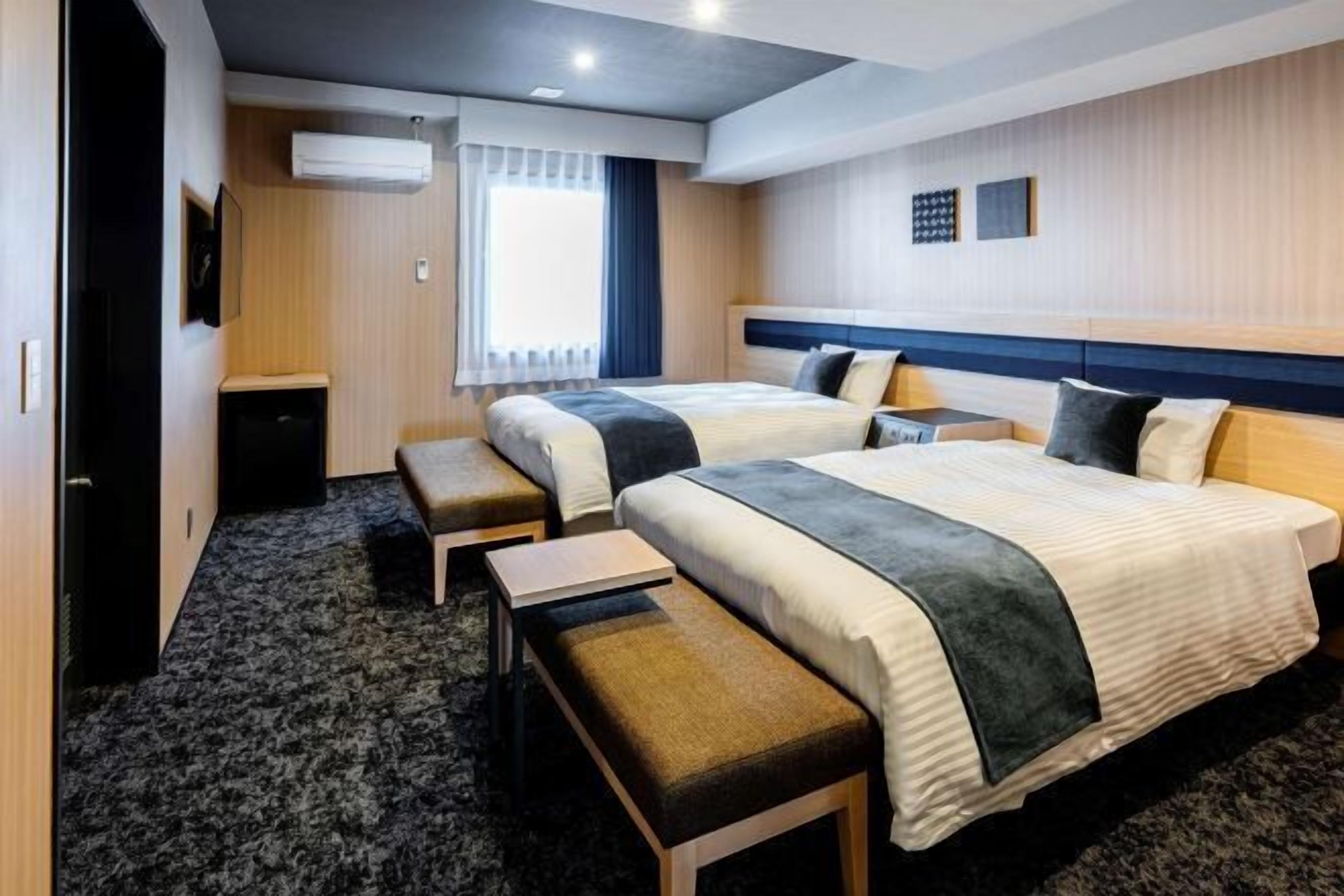 In-room safe, iron/ironing board, free WiFi, bed sheets