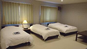 Free WiFi, bed sheets