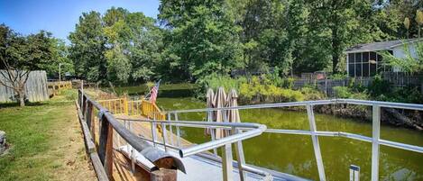 المنطقة المحيطة بالمنشأة