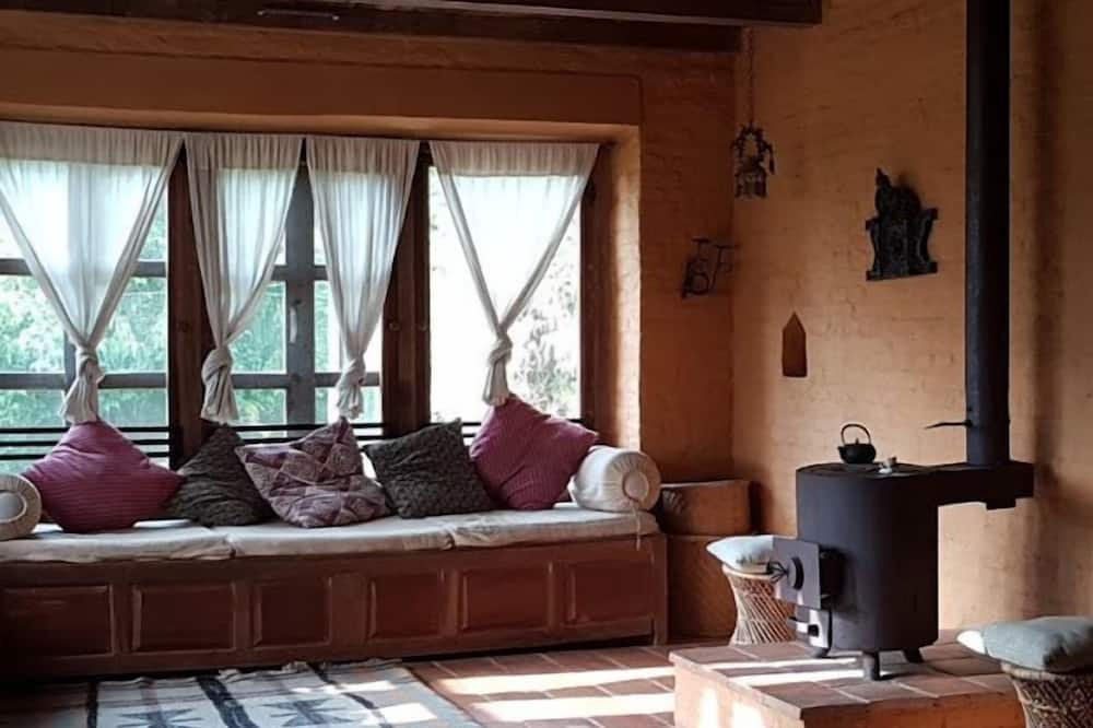 Lamatar Lodge