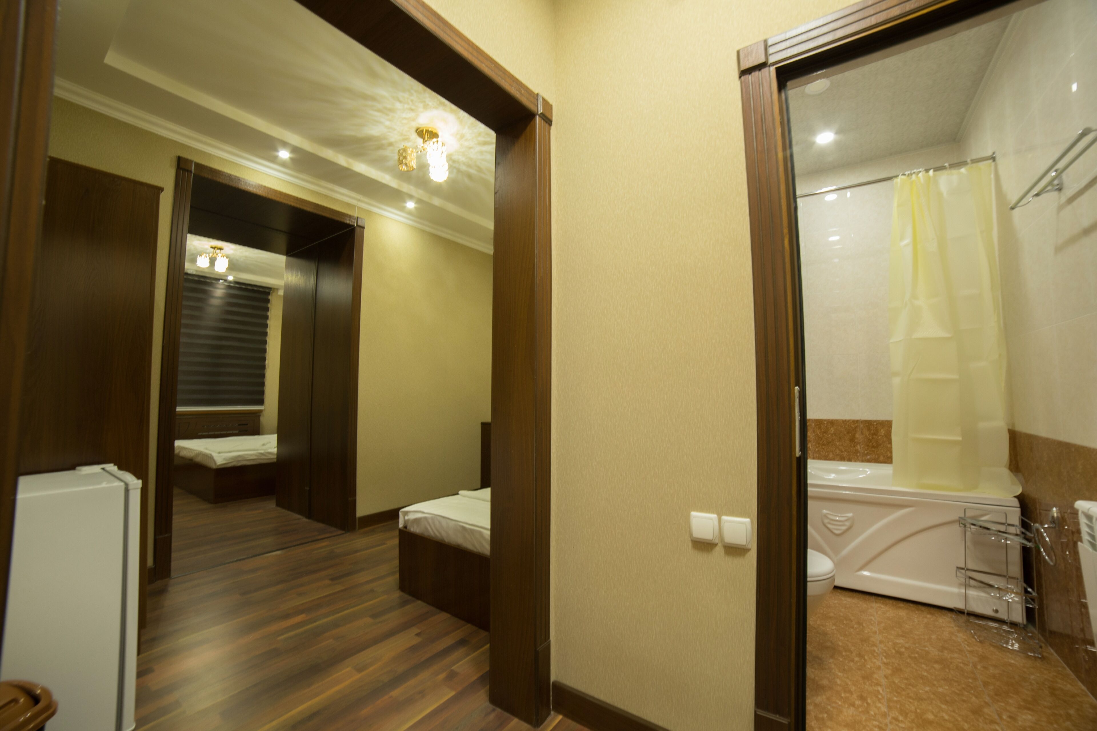Standard Triple Room | Desk, free WiFi, bed sheets