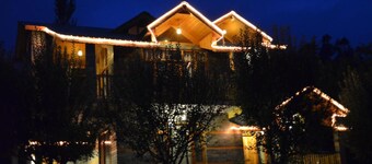 Gezellig Inn - Kanyal Villas