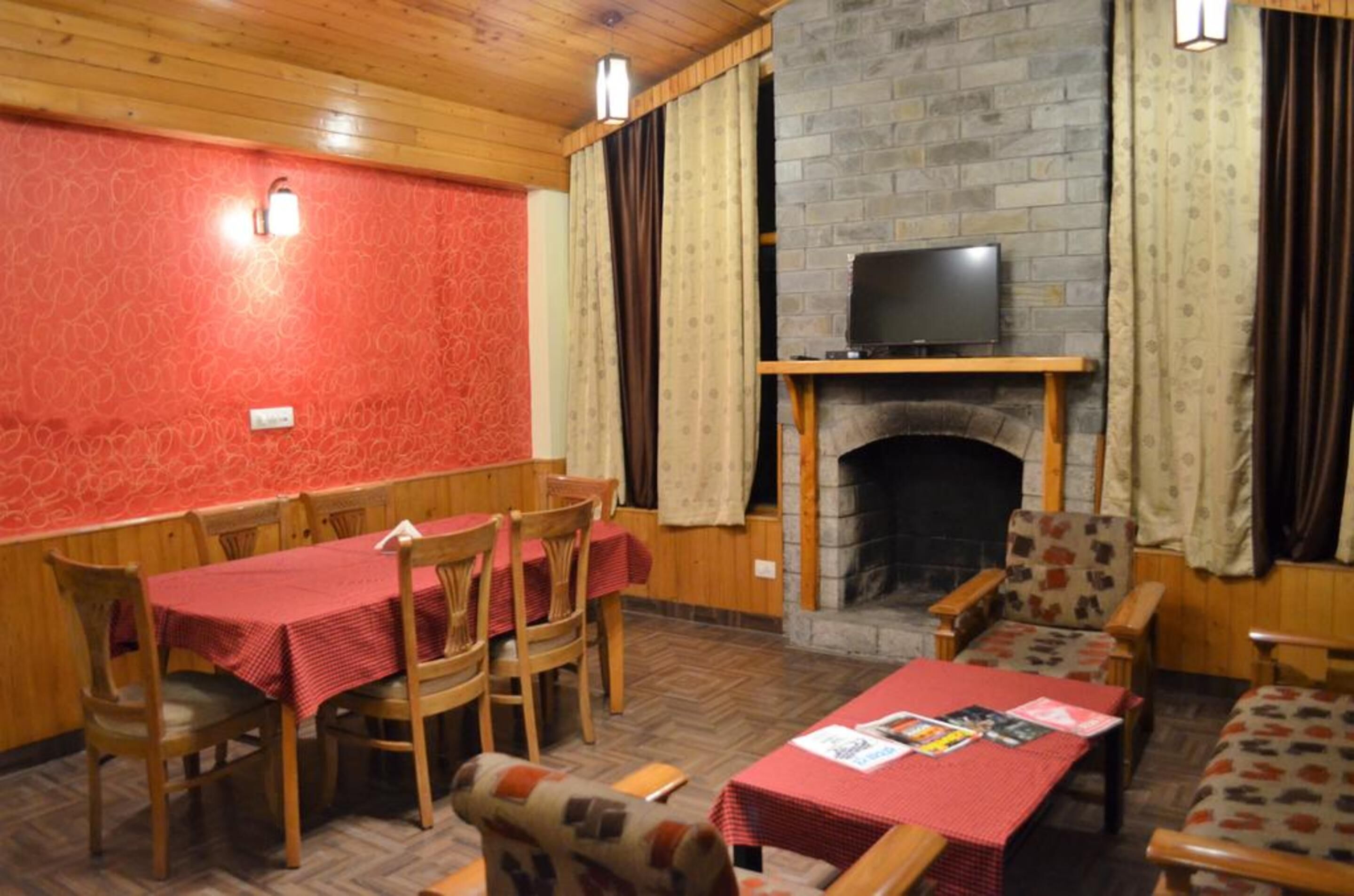 Daily cooked-to-order breakfast for a fee