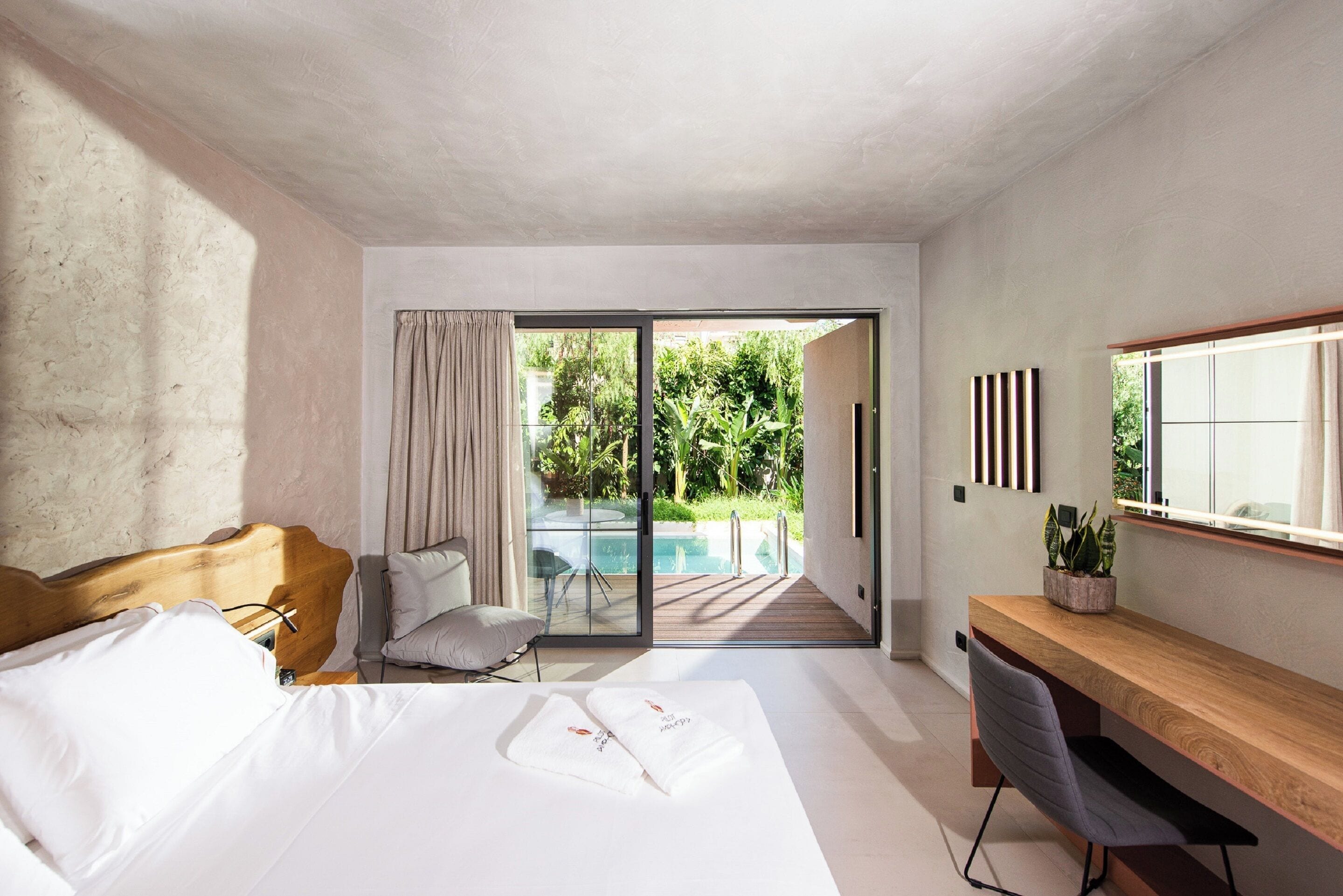 Indulge Room with Private Pool | 28m2 | Terrace/patio