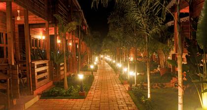 Grand Vatika Resort