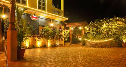 Grand Vatika Resort
