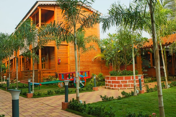 Grand Vatika Resort - Goa