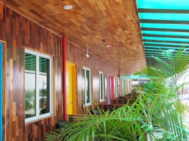 Kahden hengen deluxe-huone, näköala puutarhaan | Näkymä sisäpihalle