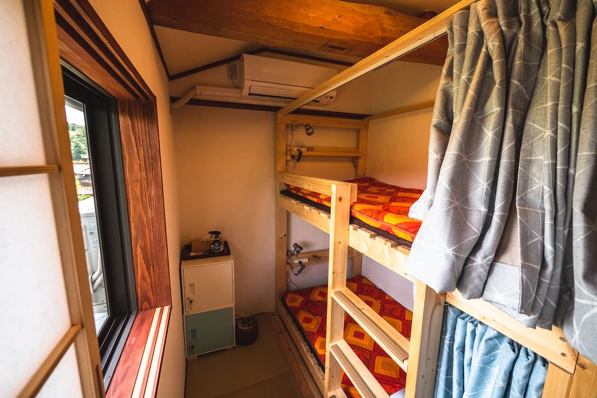 Habitación tradicional (Japanese Style, 1 Bunk Bed) | Tabla de planchar con plancha, wifi gratis y ropa de cama