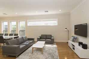 Smart TV, DVD player, stereo