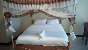 Desk, blackout drapes, iron/ironing board, free WiFi