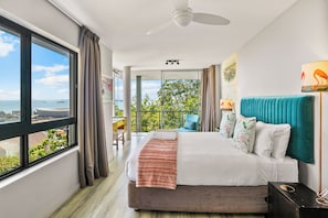 3 bedrooms, premium bedding, in-room safe, desk