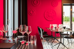 Breakfast, lunch and dinner served - Laurichhof (Pirna)