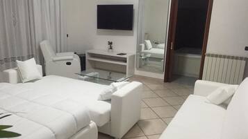 Deluxe Double or Twin Room, Sea View