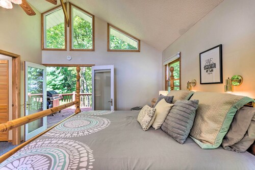 Hendersonville 'Cantrell Cottage' - Smoky Mtn View