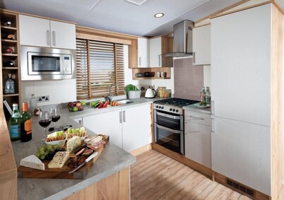 Hill Cottage Farm Camping & Caravan Park