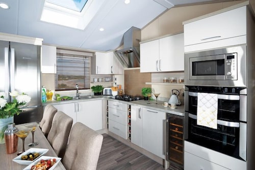 Hill Cottage Farm Camping & Caravan Park